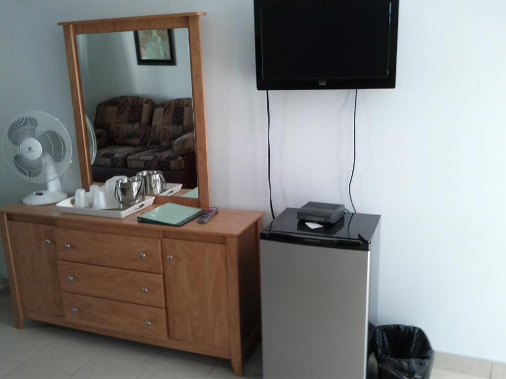 Motel Lac St-Jean Chambord Rum bild